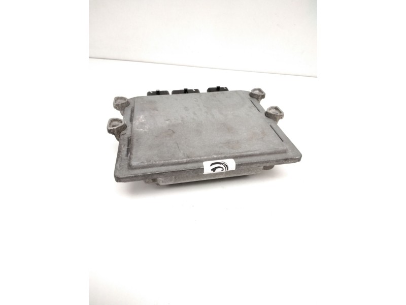 Recambio de centralita motor uce para ford fiesta (cbk) referencia OEM IAM 7S6112A650EA 5WS40632AT 285440822