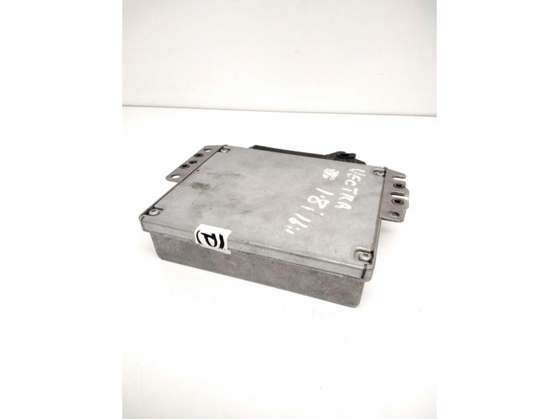 Recambio de centralita motor uce para opel vectra b berlina 1.8 16v cat referencia OEM IAM 5WK9073 90506365 S69007