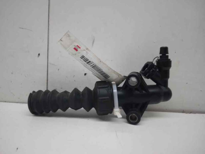 Recambio de bombin embrague para citroën c4 berlina collection referencia OEM IAM   