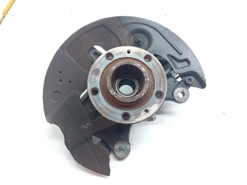 Recambio de mangueta delantera derecha para peugeot 3008 ii suv (mc_, mr_, mj_, m4_) 1.5 bluehdi 130 referencia OEM IAM   