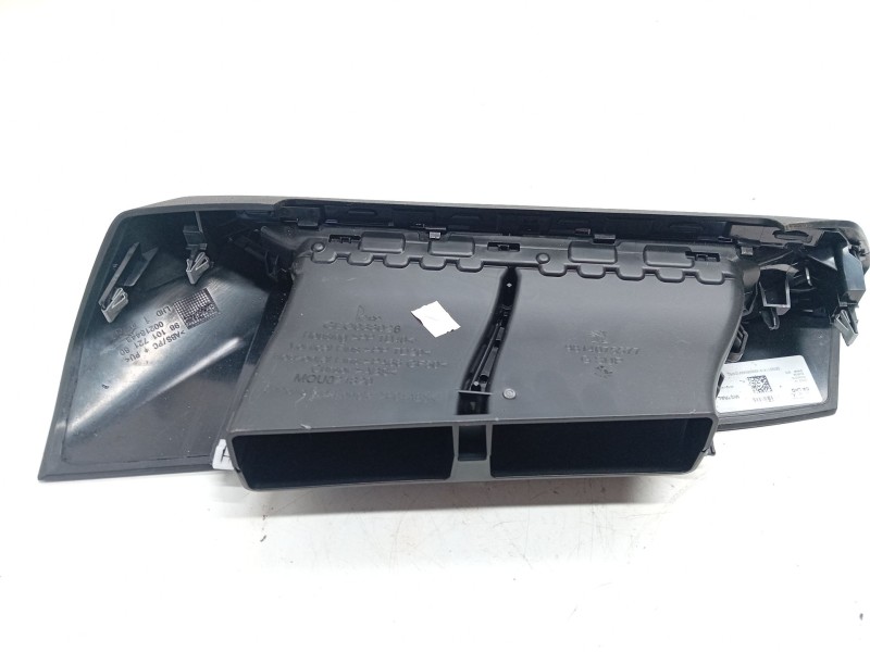 Recambio de aireador central para peugeot 3008 ii suv (mc_, mr_, mj_, m4_) 1.5 bluehdi 130 referencia OEM IAM 9814075577  