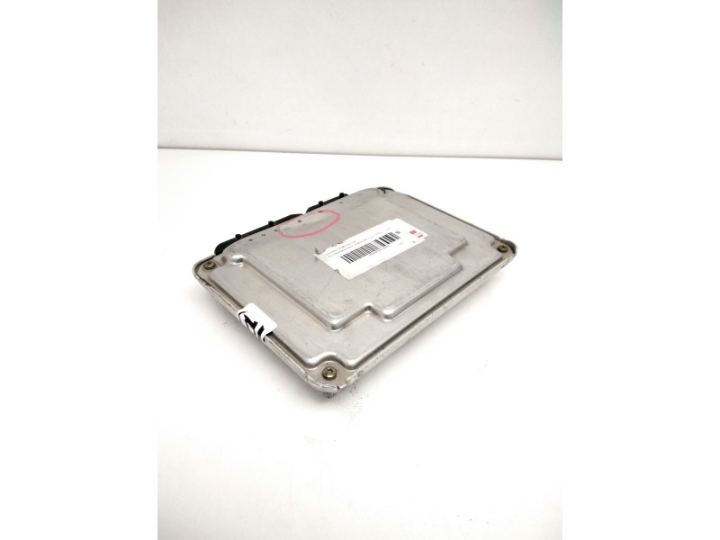 Recambio de centralita motor uce para volkswagen golf iv berlina (1j1) 1.9 tdi referencia OEM IAM 038906012L 0281010112 28SA4242