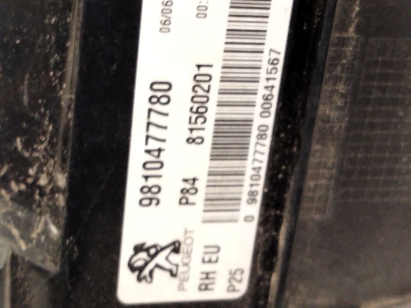 Recambio de piloto trasero derecho porton para peugeot 3008 ii suv (mc_, mr_, mj_, m4_) 1.5 bluehdi 130 referencia OEM IAM 98104