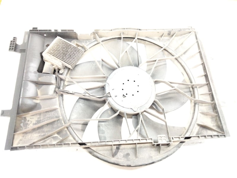 Recambio de electroventilador para mercedes-benz clase c (w203) c 220 cdi (203.006) referencia OEM IAM A2035000293  