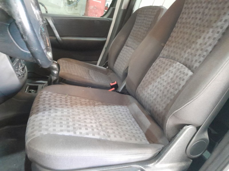 mercedes-benz vaneo (414) del año 2002