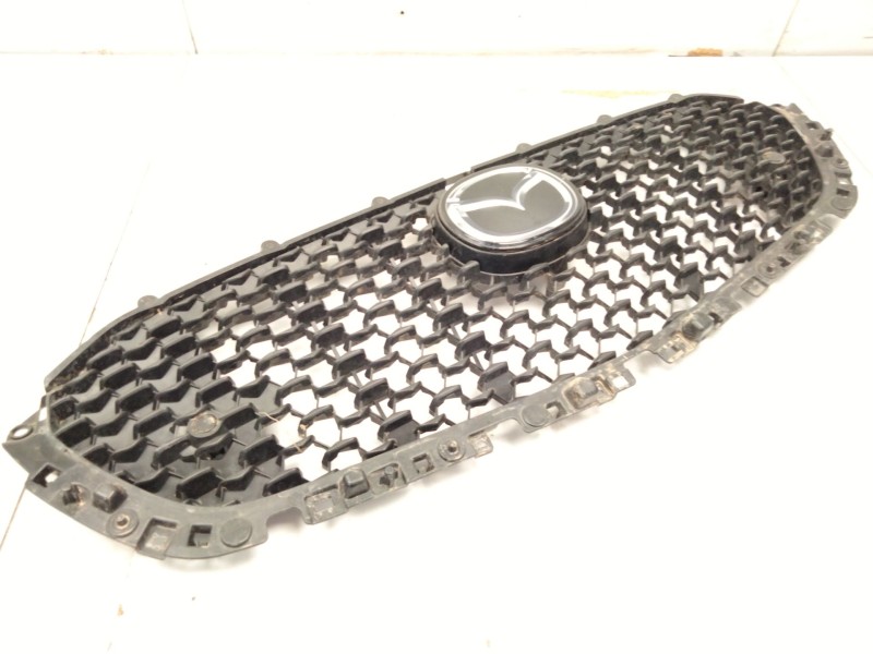 Recambio de rejilla delantera para mazda cx-30 (dm) skyactiv-g m hybrid referencia OEM IAM   