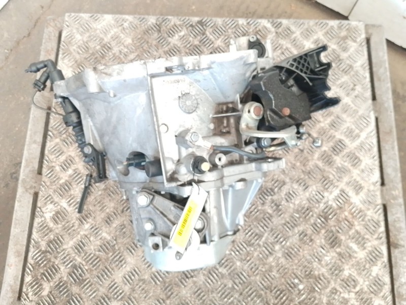 Recambio de caja cambios para citroën c4 picasso i monospace (ud_) 1.6 hdi 110 referencia OEM IAM 20DP33  