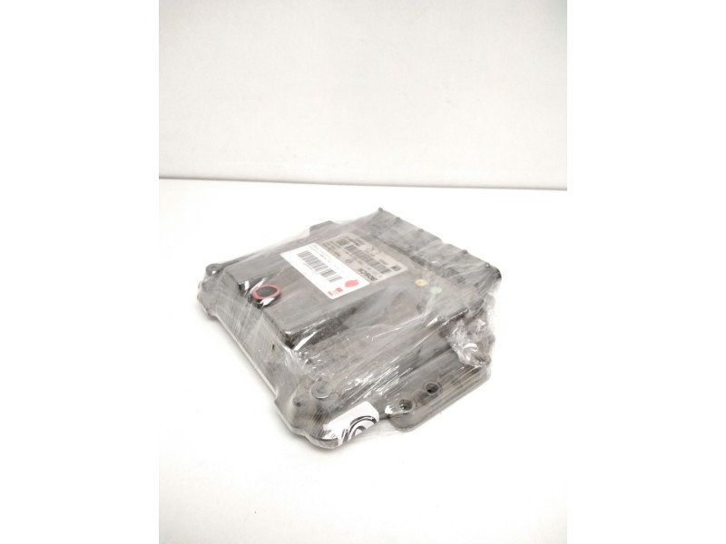 Recambio de centralita motor uce para opel astra h berlina enjoy referencia OEM IAM 0281011380 12992628 8973729171