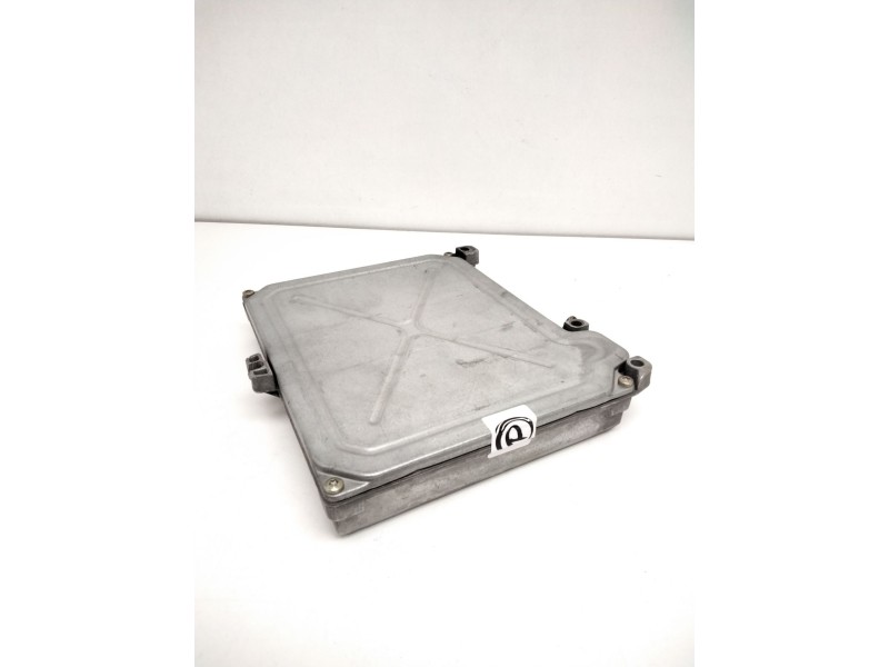 Recambio de centralita motor uce para renault 19 hatchback (b/c53) 1.8 referencia OEM IAM S111728112A HOM7700864276 7700872171