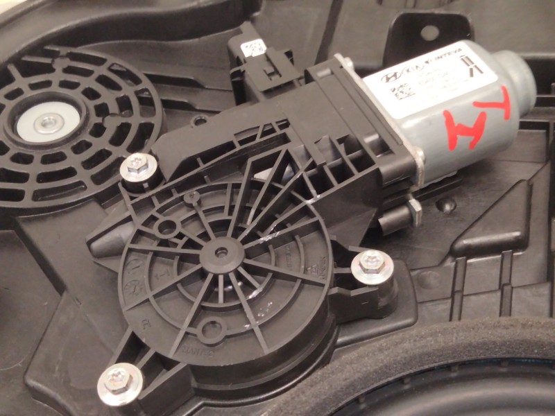 Recambio de elevalunas trasero izquierdo para hyundai i30 (pde, pd, pden) 1.6 crdi referencia OEM IAM 83470G4030  