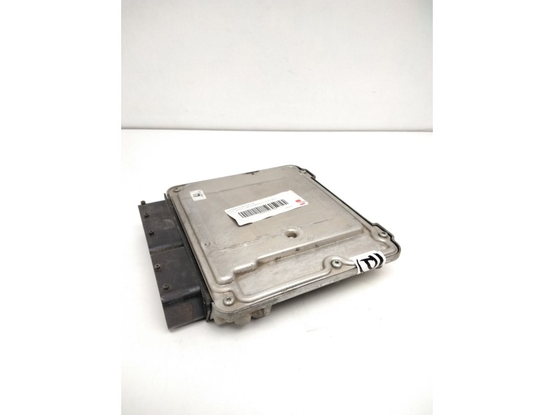 Recambio de centralita motor uce para opel astra j lim. excellence referencia OEM IAM 55583654 0281018454 1039S44148