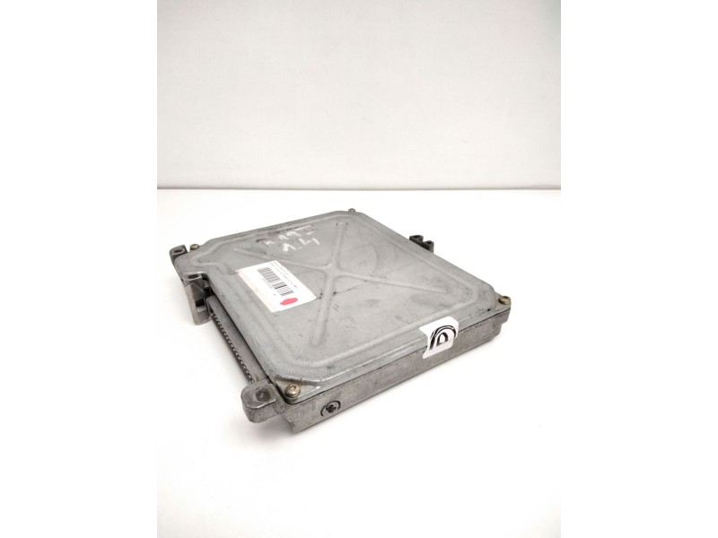 Recambio de centralita motor uce para renault 19 hatchback (b/c53) 1.4 referencia OEM IAM S101718103P HOM7700749946 7700864507