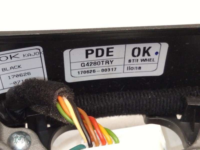 Recambio de volante para hyundai i30 (pde, pd, pden) 1.6 crdi referencia OEM IAM 56100G4280  