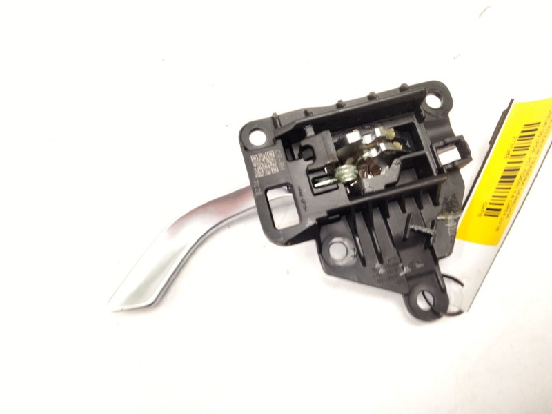 Recambio de maneta interior trasera derecha para hyundai i30 (pde, pd, pden) 1.6 crdi referencia OEM IAM 82623G4000  