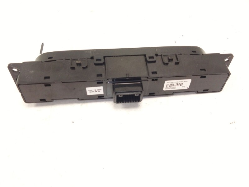 Recambio de modulo electronico para hyundai i30 (pde, pd, pden) 1.6 crdi referencia OEM IAM 937701000  