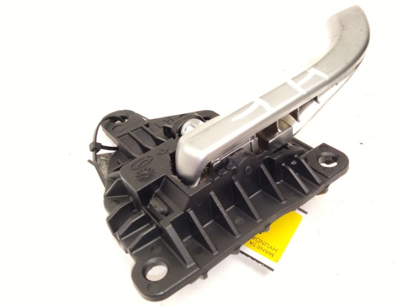 Recambio de maneta interior trasera izquierda para hyundai i30 (pde, pd, pden) 1.6 crdi referencia OEM IAM 82613G4000  