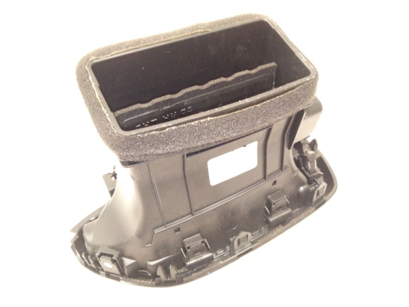 Recambio de aireador derecho para hyundai i30 (pde, pd, pden) 1.6 crdi referencia OEM IAM   