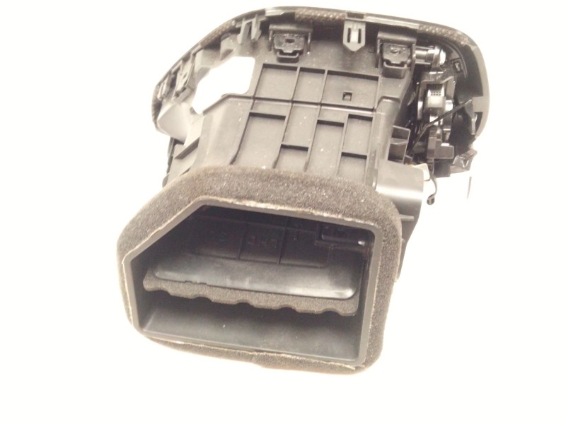 Recambio de aireador izquierdo para hyundai i30 (pde, pd, pden) 1.6 crdi referencia OEM IAM   