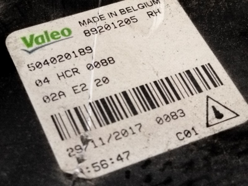 Recambio de faro derecho para iveco stralis (as) referencia OEM IAM 89201205  