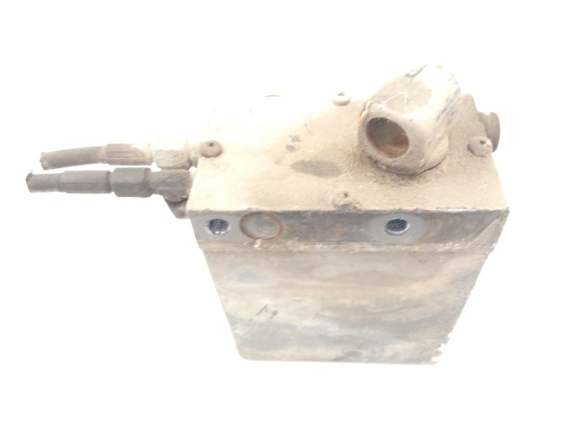 Recambio de bomba abatimiento cabina para iveco stralis (as) referencia OEM IAM   