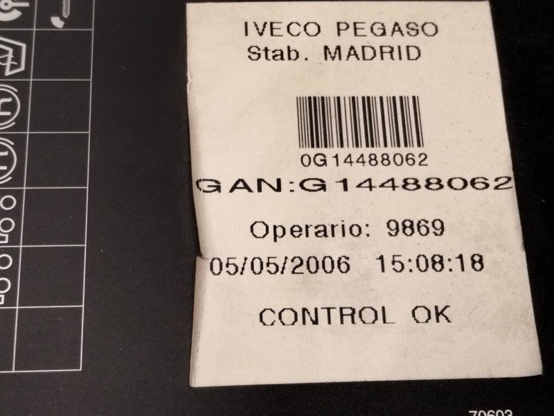 Recambio de caja fusibles para iveco stralis (as) referencia OEM IAM 41221000  