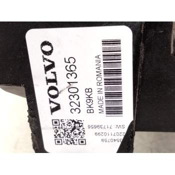 Recambio de unidad de control para volvo xc60 ii (246) b4 mild-hybrid awd referencia OEM IAM 32301365  