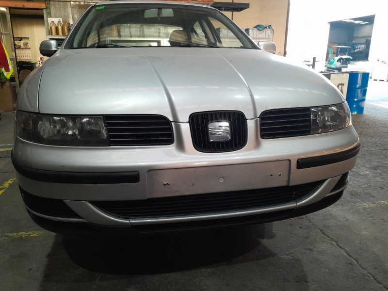 seat toledo ii (1m2) del año 2001