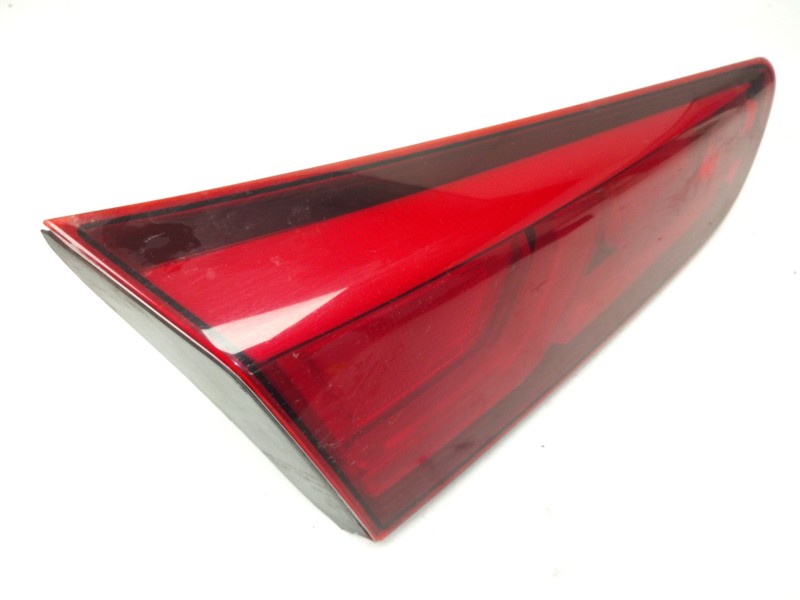 Recambio de piloto trasero derecho porton para hyundai i20 classic referencia OEM IAM 92403C8000  