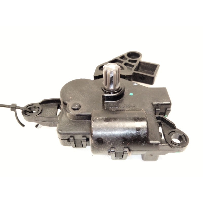 Recambio de motor de trampillas para hyundai i30 (pde, pd, pden) 1.6 crdi referencia OEM IAM D267EDFAA01  