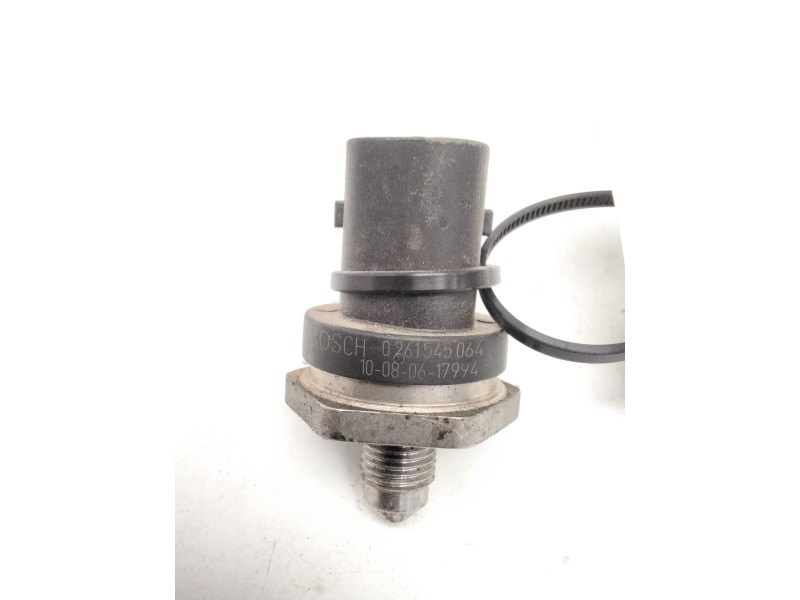 Recambio de sensor rampa inyeccion para land rover range rover evoque referencia OEM IAM 0261545064 SENSOR PRESIÓN DE COMBUSTIBL