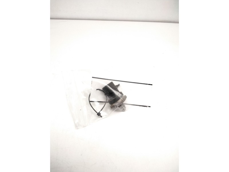 Recambio de sensor rampa inyeccion para land rover range rover evoque referencia OEM IAM 0261545064 SENSOR PRESIÓN DE COMBUSTIBL