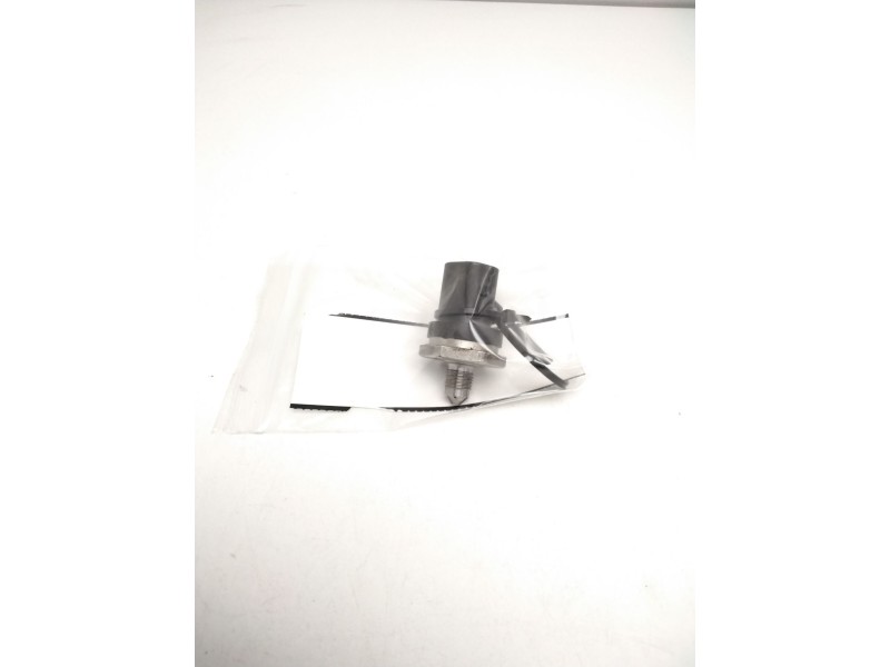 Recambio de sensor rampa inyeccion para land rover range rover evoque referencia OEM IAM 0261545064 SENSOR PRESIÓN DE COMBUSTIBL