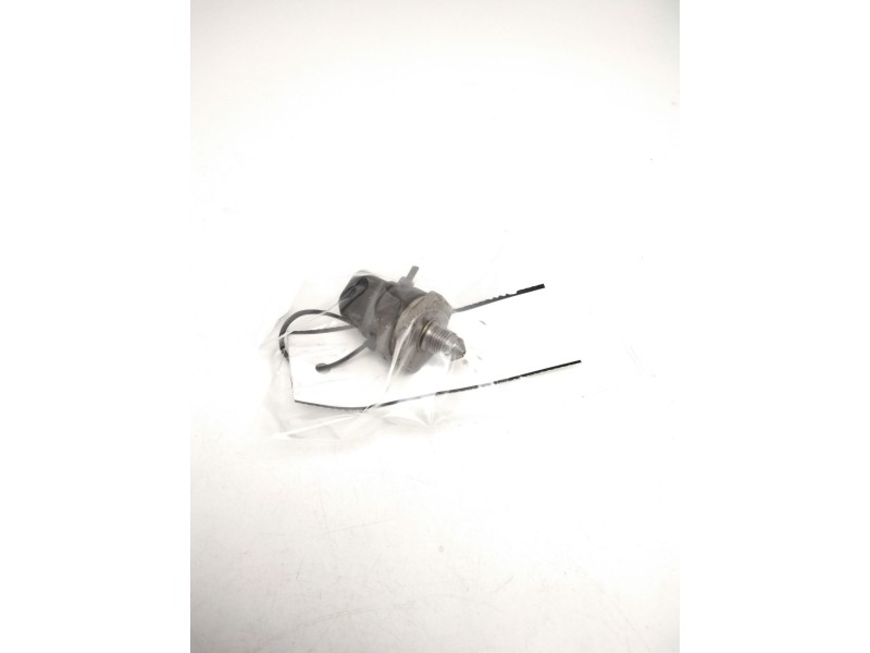 Recambio de sensor rampa inyeccion para land rover range rover evoque referencia OEM IAM 0261545064 SENSOR PRESIÓN DE COMBUSTIBL