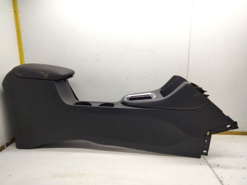 Recambio de reposabrazos para hyundai i30 (pde, pd, pden) 1.6 crdi referencia OEM IAM   