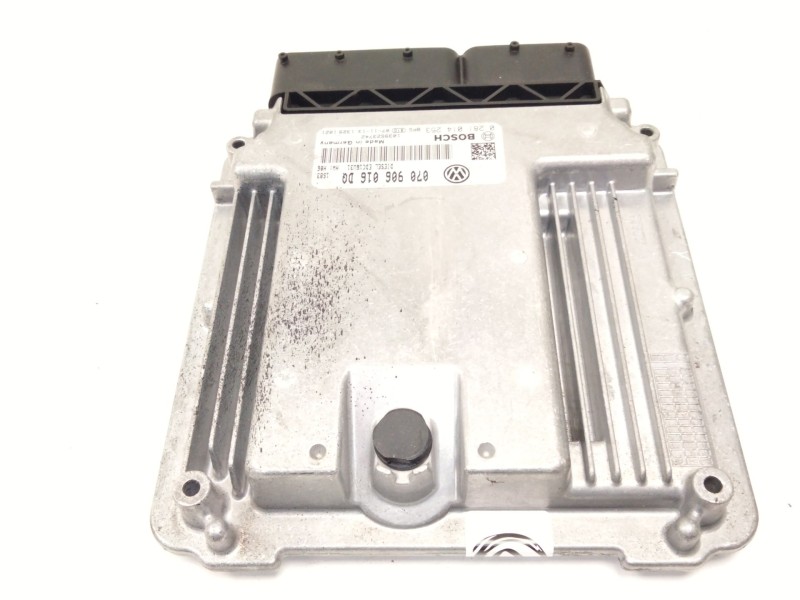 Recambio de centralita motor uce para volkswagen california t5 camper (7ec, 7ef, 7eg, 7hf, 7hc) 2.5 tdi 4motion referencia OEM I