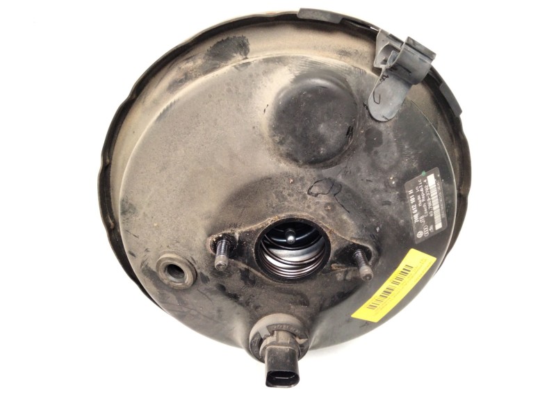 Recambio de servofreno para volkswagen california t5 camper (7ec, 7ef, 7eg, 7hf, 7hc) 2.5 tdi 4motion referencia OEM IAM 7H06121