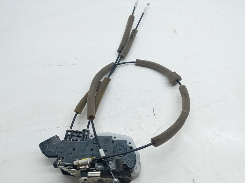 Recambio de cerradura puerta trasera izquierda para nissan x-trail iii (t32_, t32r, t32rr) 1.6 dci (t32) referencia OEM IAM   