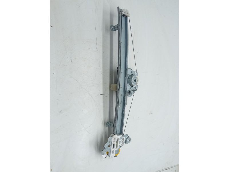 Recambio de elevalunas delantero izquierdo para nissan x-trail iii (t32_, t32r, t32rr) 1.6 dci (t32) referencia OEM IAM   