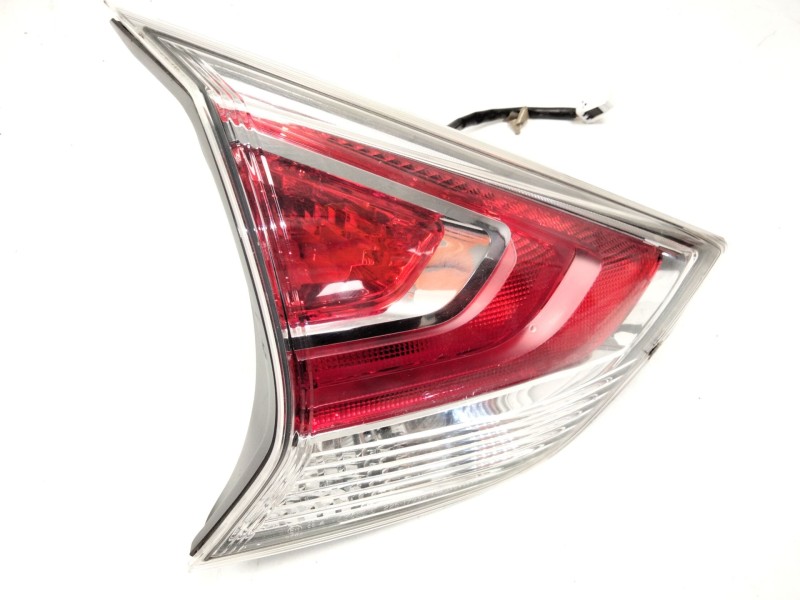 Recambio de piloto trasero izquierdo porton para nissan x-trail iii (t32_, t32r, t32rr) 1.6 dci (t32) referencia OEM IAM   