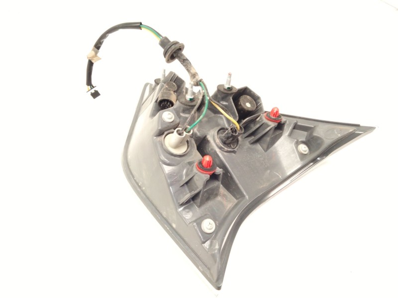 Recambio de piloto trasero izquierdo porton para nissan x-trail iii (t32_, t32r, t32rr) 1.6 dci (t32) referencia OEM IAM   