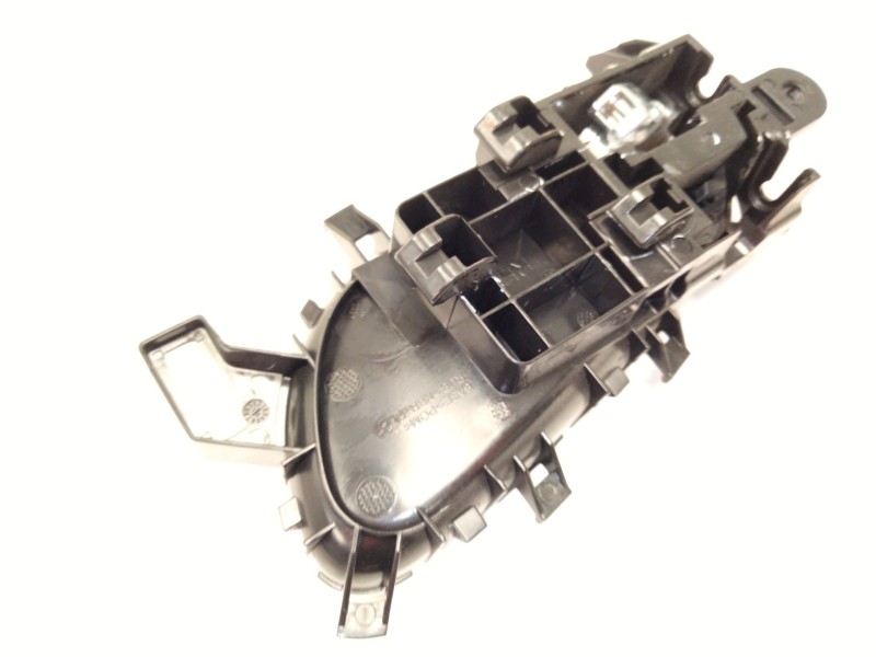 Recambio de maneta interior delantera derecha para nissan x-trail iii (t32_, t32r, t32rr) 1.6 dci (t32) referencia OEM IAM   