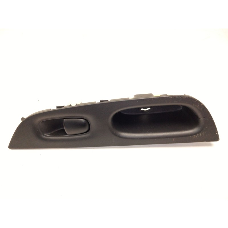 Recambio de mando elevalunas trasero izquierdo para nissan x-trail iii (t32_, t32r, t32rr) 1.6 dci (t32) referencia OEM IAM   