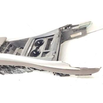 Recambio de apoyabrazos central para bmw serie x5m (e70) basis referencia OEM IAM 70W200203 9267123 