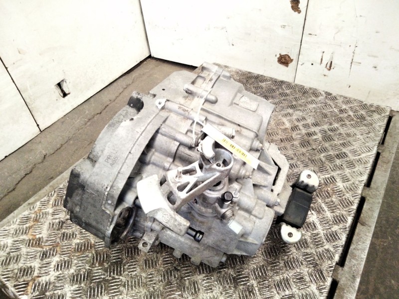 Recambio de caja cambios para volkswagen california t5 camper (7ec, 7ef, 7eg, 7hf, 7hc) 2.5 tdi 4motion referencia OEM IAM KLF  