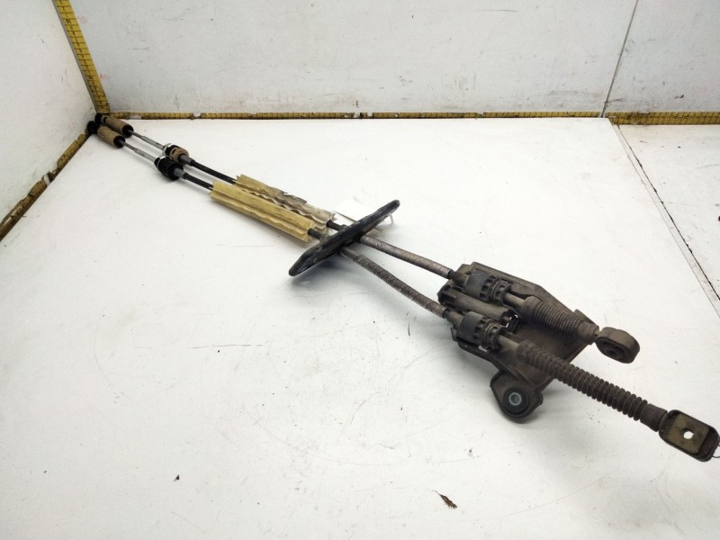 Recambio de sirgas del cambio para volkswagen california t5 camper (7ec, 7ef, 7eg, 7hf, 7hc) 2.5 tdi 4motion referencia OEM IAM 