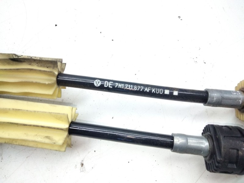 Recambio de sirgas del cambio para volkswagen california t5 camper (7ec, 7ef, 7eg, 7hf, 7hc) 2.5 tdi 4motion referencia OEM IAM 