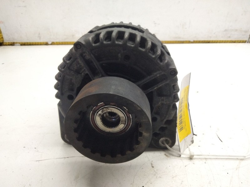 Recambio de alternador para volkswagen california t5 camper (7ec, 7ef, 7eg, 7hf, 7hc) 2.5 tdi 4motion referencia OEM IAM 0709030