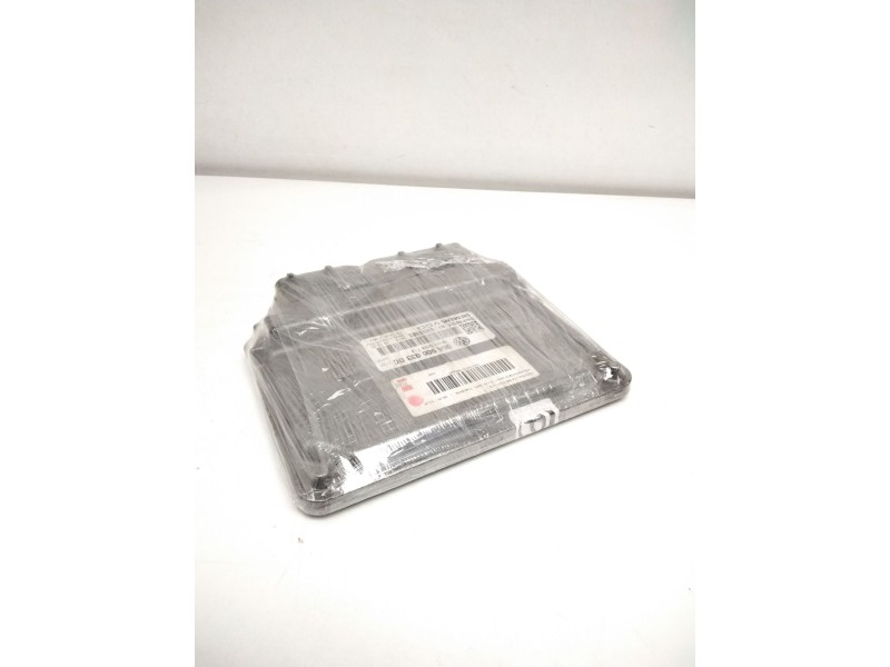 Recambio de centralita motor uce para volkswagen golf plus (5m1) trendline referencia OEM IAM 06A906033DC 5WP4032803 FSTSJ8F404