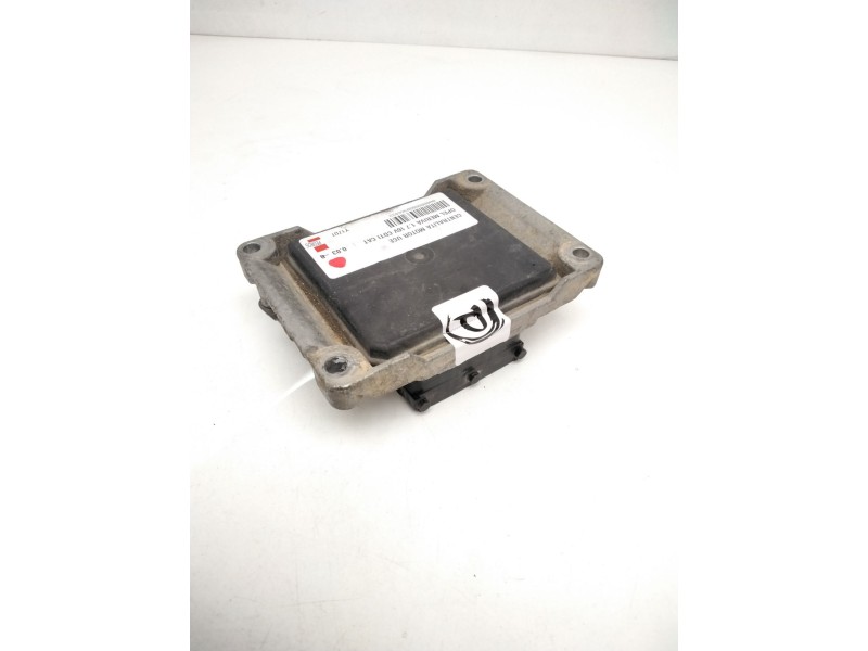 Recambio de centralita motor uce para opel meriva 1.7 16v cdti cat referencia OEM IAM 0261207962 803015 55350552