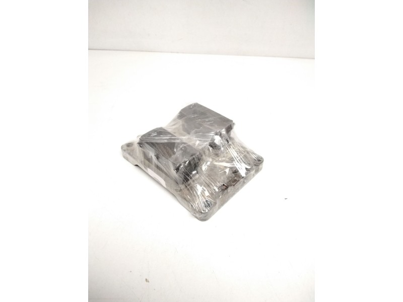 Recambio de centralita motor uce para opel meriva 1.7 16v cdti cat referencia OEM IAM 0261207962 803015 55350552